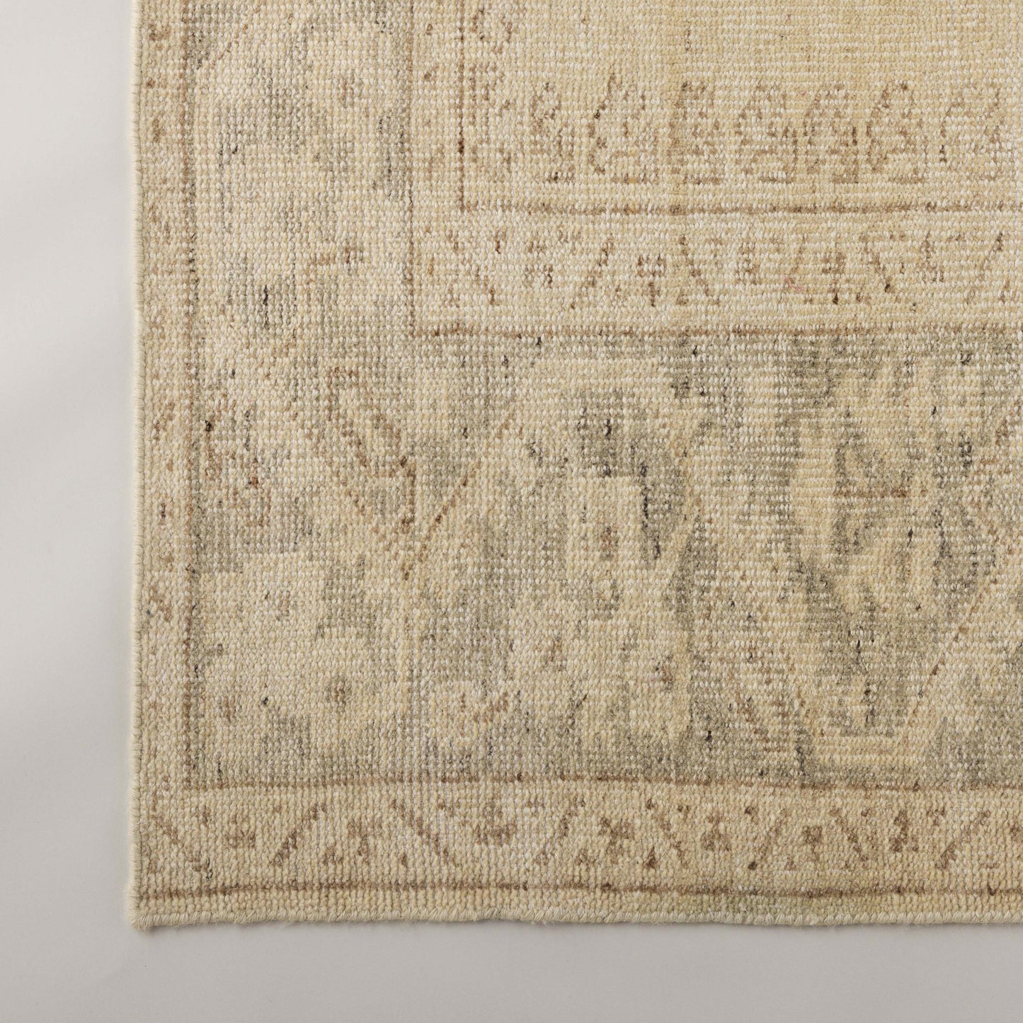 Melina Hand-Knotted Rug