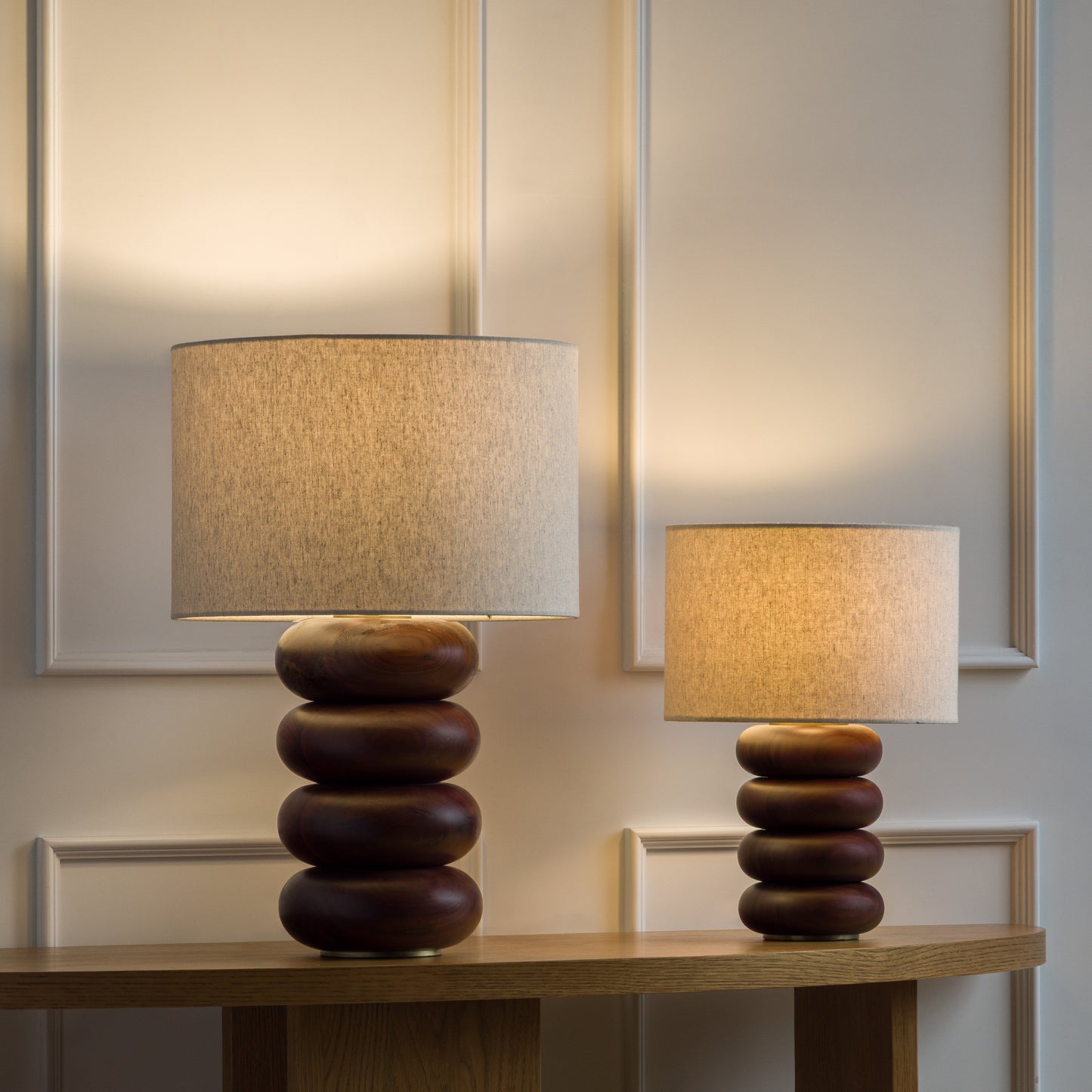 Sandia Oak Wood Table Lamp