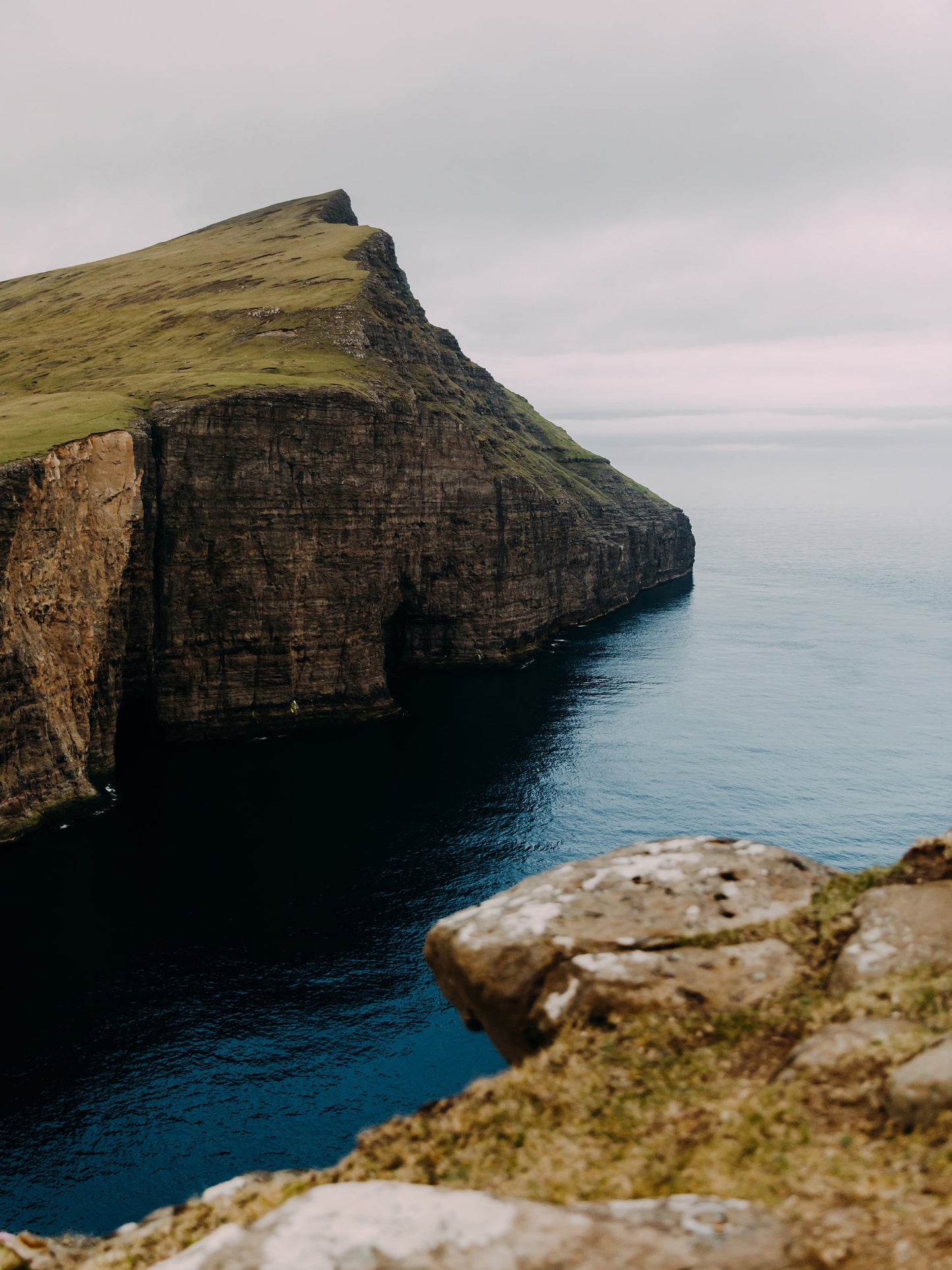 Faroe Cliffs Wall Art