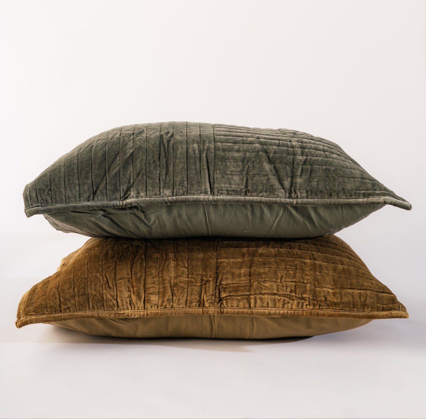Channel Grid Velvet Shams S/2